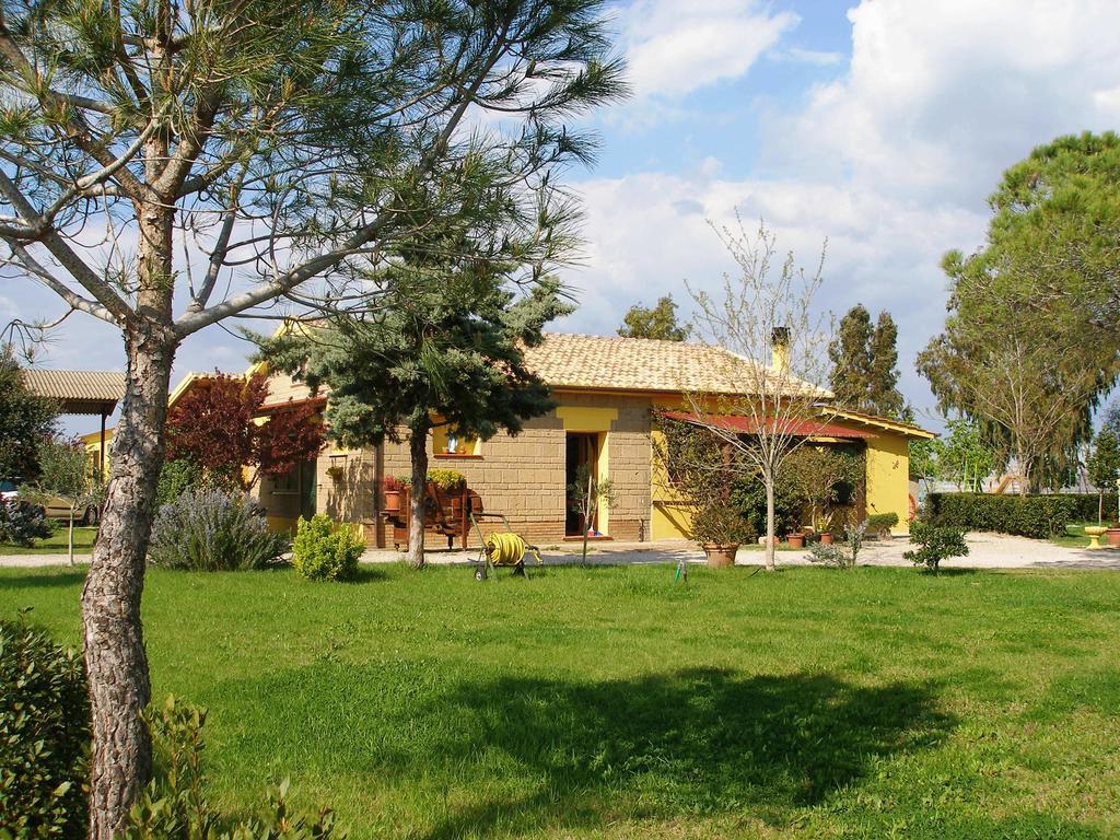 Agriturismo Albarosa-Terre Dell'Amore Марина-ди-Гроссето Экстерьер фото