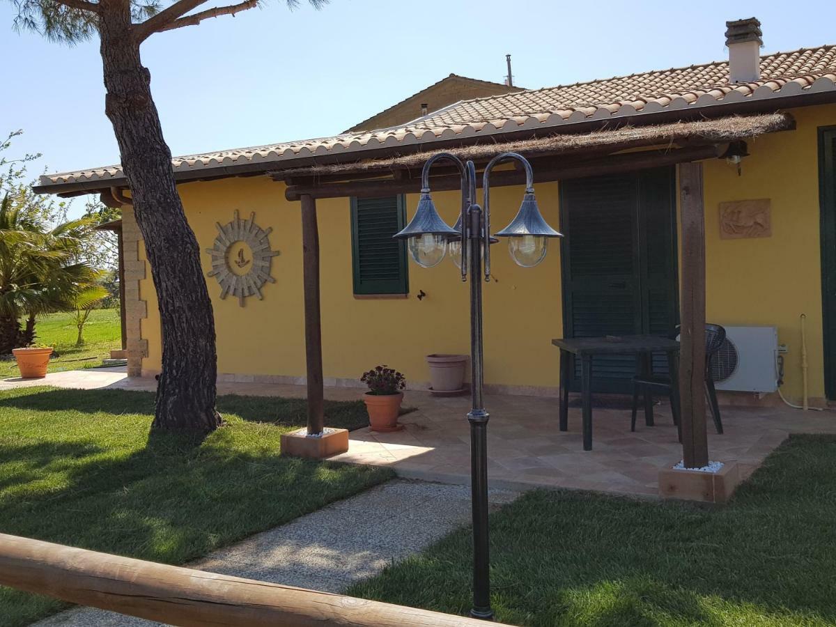Agriturismo Albarosa-Terre Dell'Amore Марина-ди-Гроссето Экстерьер фото